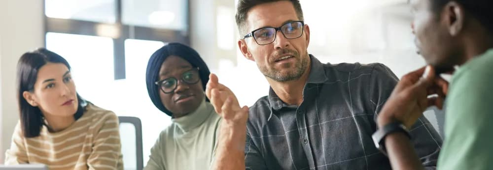 Pourquoi « la politique de bureau » n’est pas ce que vous croyez