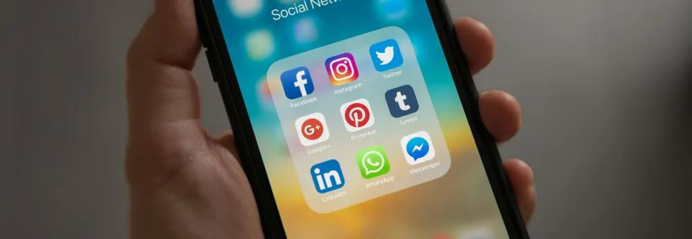 Renforcer l’Engagement via les Réseaux Sociaux et les Événements
