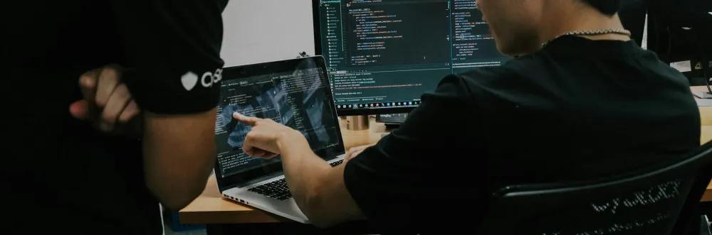 Les rôles clés recherchés : construire la main-d’œuvre quantique