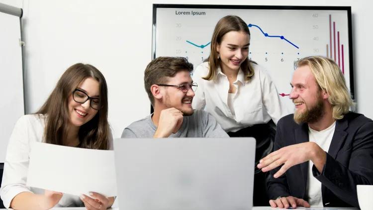 Die richtige Unternehmenskultur für Tech-Teams schaffen: Schlüsselstrategien