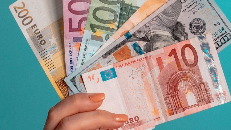 IT-Gehälter in Deutschland: Welches Gehalt kann ein Wirtschaftsinformatiker erwarten?