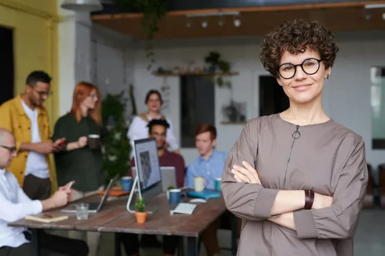 Effektive Anerkennungsprogramme zur Bindung von Tech-Talenten in Europa