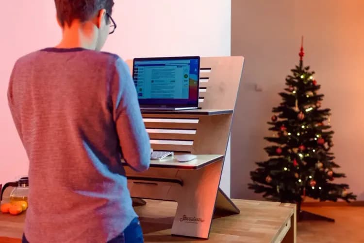 5 Top Christmas Team Building Activities for an Engaged Workforce