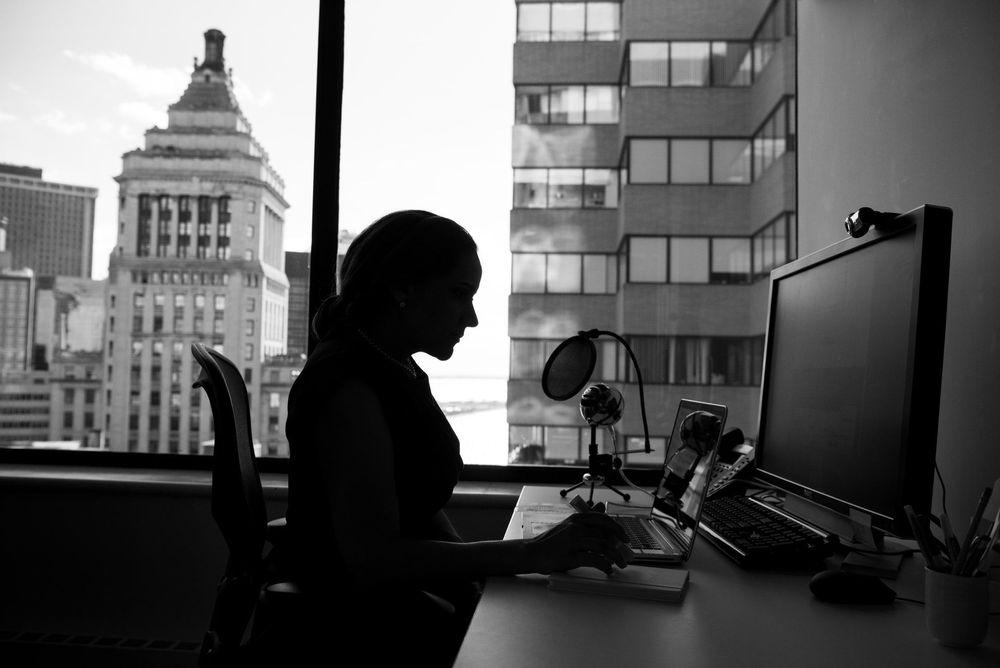 Warum gibt es so wenige Frauen, die im Bereich Cybersicherheit arbeiten? 